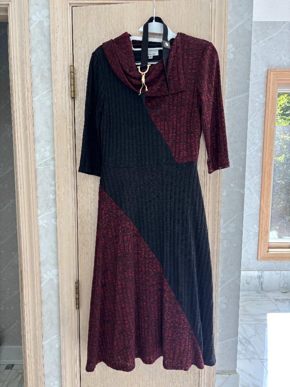 Robbie Bee Asymmetrical Cowl Neck Sweater Dress Sz Small